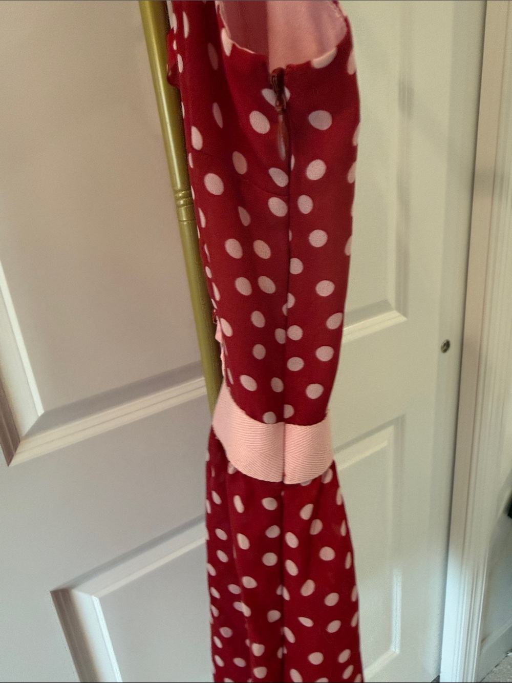 2012 Red Valentino Red Polka Dot Ruffle V-Neck Dress with Pink Waist Tie - Picture 5 of 6